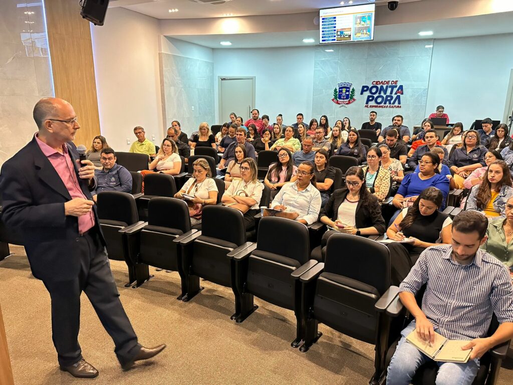Ponta Porã: Prefeitura capacita servidores com curso que aborda Lei de Licitações Ponta Porã: Prefeitura capacita servidores com curso que aborda Lei de Licitações