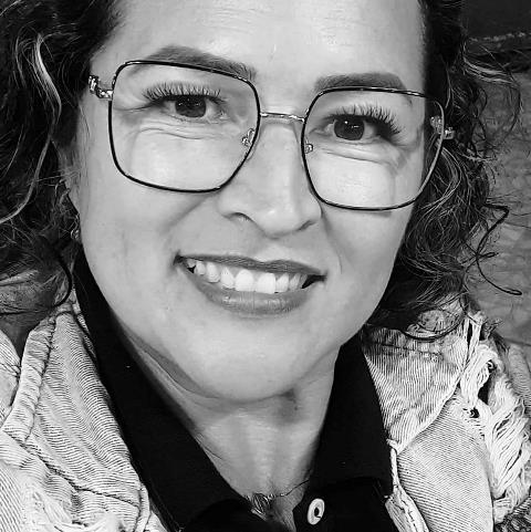 Confira os aniversariantes desse dia 17/05/24, por Dora Nunes
