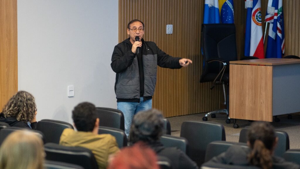 Escuta Pública PNAB reúne segmento cultural em Ponta Porã Escuta Pública PNAB reúne segmento cultural em Ponta Porã