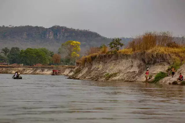 Enquanto Taquari gaúcho tem água demais, Taquari de MS pode secar para sempre Enquanto Taquari gaúcho tem água demais, Taquari de MS pode secar para sempre