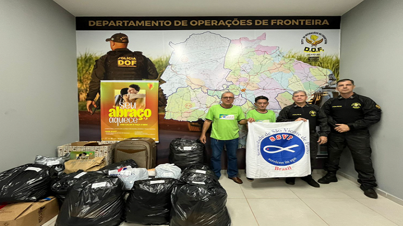 DOF entrega calçados e agasalhos aos Vicentinos para distribuição em Dourados DOF entrega calçados e agasalhos aos Vicentinos para distribuição em Dourados