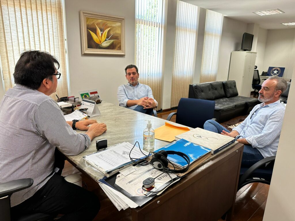 Ponta Porã: Receita Federal, 11 RC MEC e Corpo de Bombeiros apoiam força tarefa de ajuda ao RS Ponta Porã: Receita Federal, 11 RC MEC e Corpo de Bombeiros apoiam força tarefa de ajuda ao RS