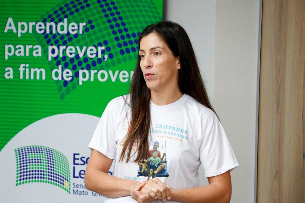Doença rara e dificuldades com medicamento são debatidos na Assembleia Legislativa