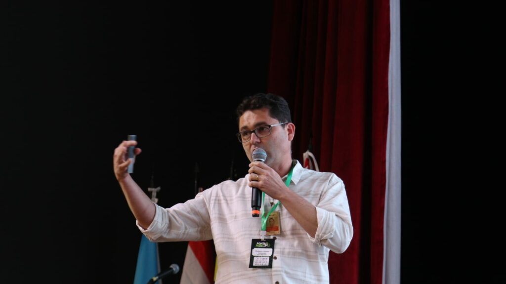 Segundo dia de Ponta Agrotec traz mesa redonda sobre Inovação Tecnológica, Previsões Climáticas e Conservação do Solo e Água