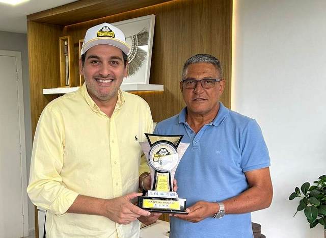 Confira os aniversariantes desse dia 29/06/24, por Dora Nunes Confira os aniversariantes desse dia 29/06/24, por Dora Nunes