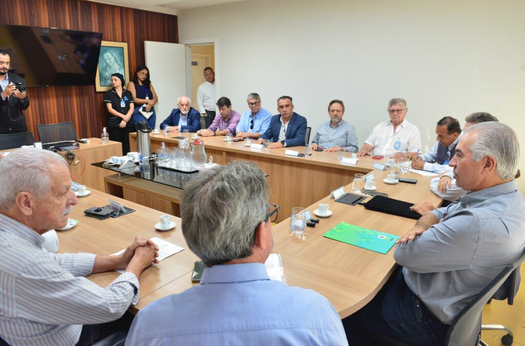 Santa Casa de Campo Grande pede o apoio de Reinaldo para projeto de TI Santa Casa de Campo Grande pede o apoio de Reinaldo para projeto de TI
