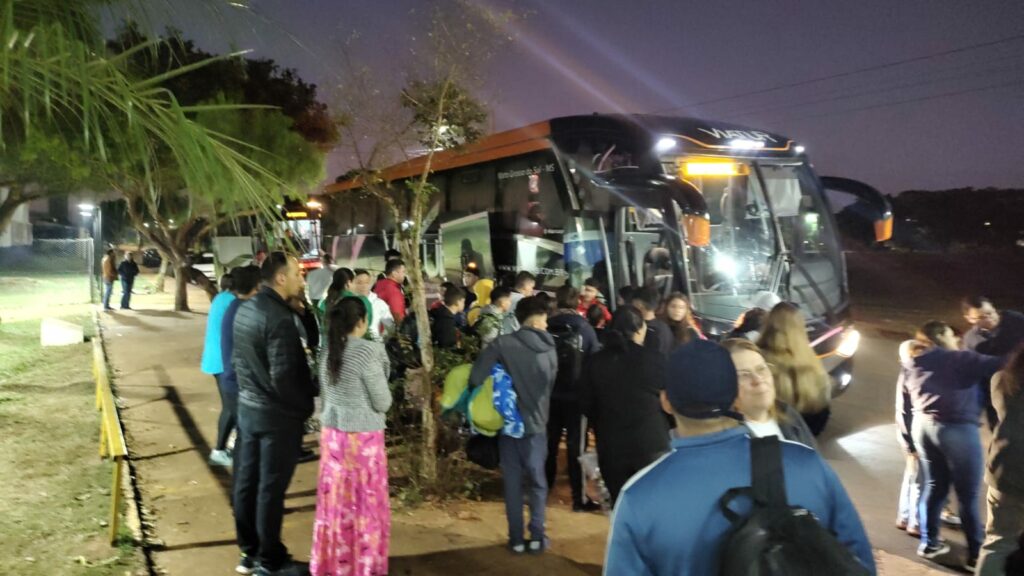 Atletas de várias modalidades de Ponta Porã participam dos Jogos Escolares da Juventude de MS Atletas de várias modalidades de Ponta Porã participam dos Jogos Escolares da Juventude de MS