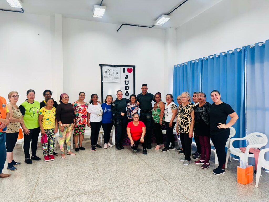 PROMUSE do 4º BPM leva conscientização sobre violência contra idosos ao CRAS do Ipê dois em Ponta Porã PROMUSE do 4º BPM leva conscientização sobre violência contra idosos ao CRAS do Ipê dois em Ponta Porã