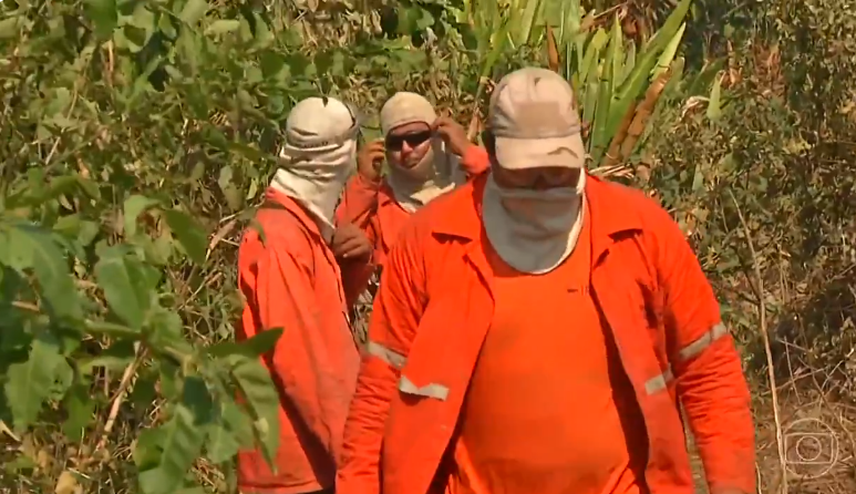 Rio Paraguai fica 3 metros abaixo da média esperada para junho e seca expõe Pantanal ao fogo Rio Paraguai fica 3 metros abaixo da média esperada para junho e seca expõe Pantanal ao fogo