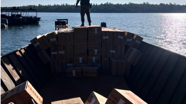 Incautan más de 12.000 paquetes de cigarrillos paraguayos en el lago Itaipú