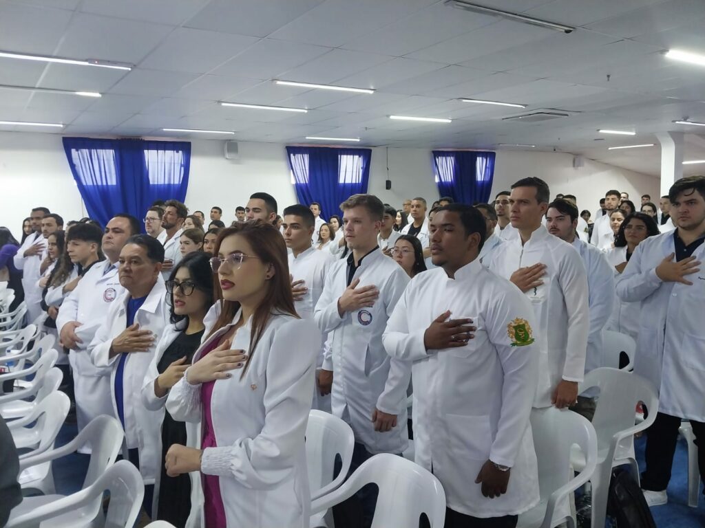 Medicina UCP: Juramento do Jaleco marca recepção a calouros e abertura do segundo semestre letivo Medicina UCP: Juramento do Jaleco marca recepção a calouros e abertura do segundo semestre letivo