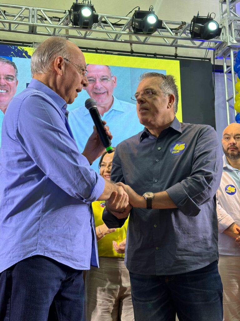 Em convenção, PSDB oficializa candidatura de Eduardo Campos e Patrick Derzi Em convenção, PSDB oficializa candidatura de Eduardo Campos e Patrick Derzi