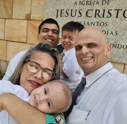 Confira os aniversariantes desse dia 10/09/24, por Dora Nunes Confira os aniversariantes desse dia 10/09/24, por Dora Nunes