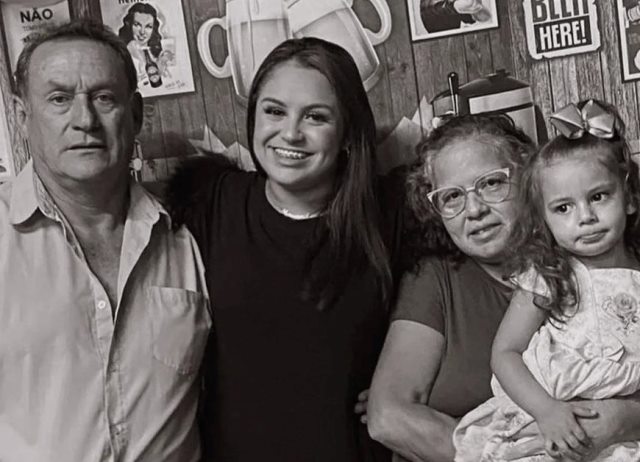 Saiba quem faz aniversário hoje, dia 18/09/24, por Dora Nunes Saiba quem faz aniversário hoje, dia 18/09/24, por Dora Nunes