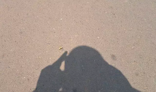 Coronel Sapucaia: Oficial de justiça tem carro crivado de tiros Coronel Sapucaia: Oficial de justiça tem carro crivado de tiros