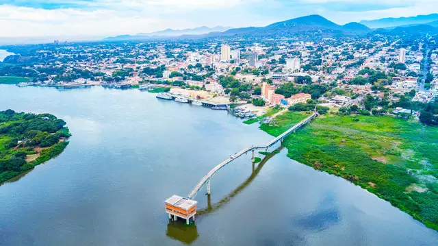 A 1 cm da pior seca, Rio Paraguai já vive estiagem e desconexão com o Pantanal A 1 cm da pior seca, Rio Paraguai já vive estiagem e desconexão com o Pantanal