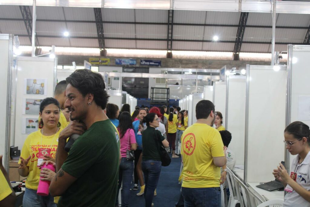 FETEC MS divulga lista oficial de finalistas para o maior evento científico de educação básica do estado FETEC MS divulga lista oficial de finalistas para o maior evento científico de educação básica do estado
