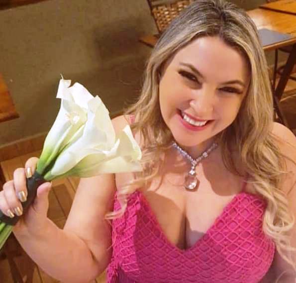 Saiba quem faz aniversário hoje, dia 22/10/24, por Dora Nunes Saiba quem faz aniversário hoje, dia 22/10/24, por Dora Nunes