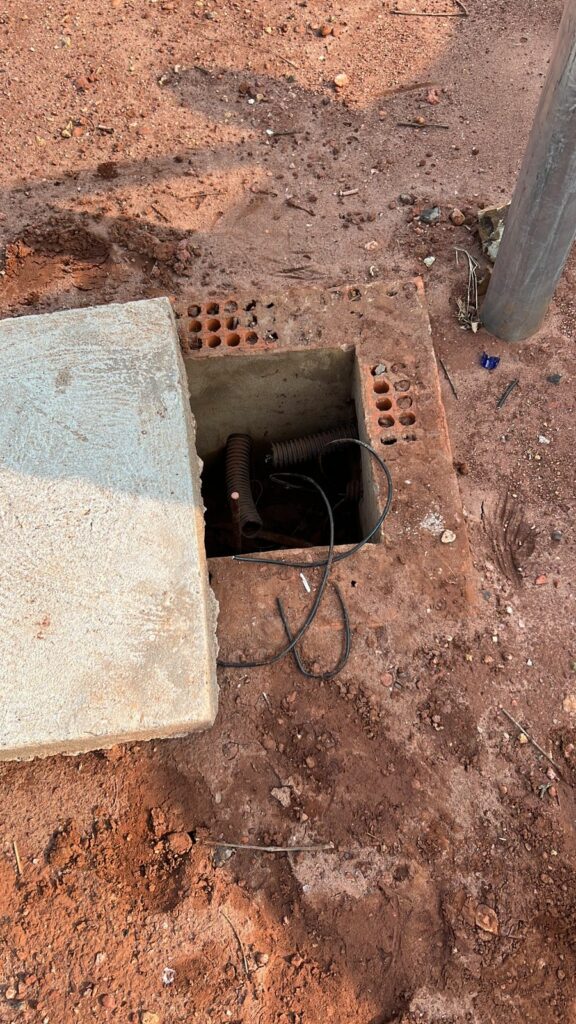 Novo furto de fios em Ponta Porã: desta vez na linha internacional Novo furto de fios em Ponta Porã: desta vez na linha internacional