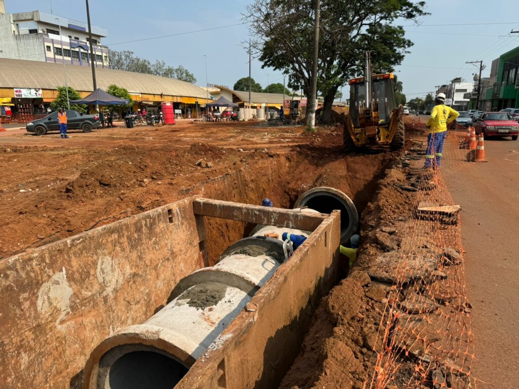 Ponta Porã: Obras de Revitalização da Linha Internacional estão em ritmo acelerado Ponta Porã: Obras de Revitalização da Linha Internacional estão em ritmo acelerado