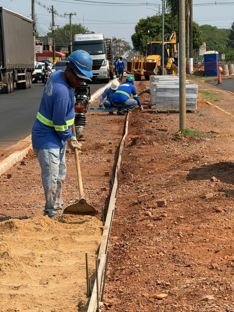 Ponta Porã: Obras de Revitalização da Linha Internacional estão em ritmo acelerado Ponta Porã: Obras de Revitalização da Linha Internacional estão em ritmo acelerado