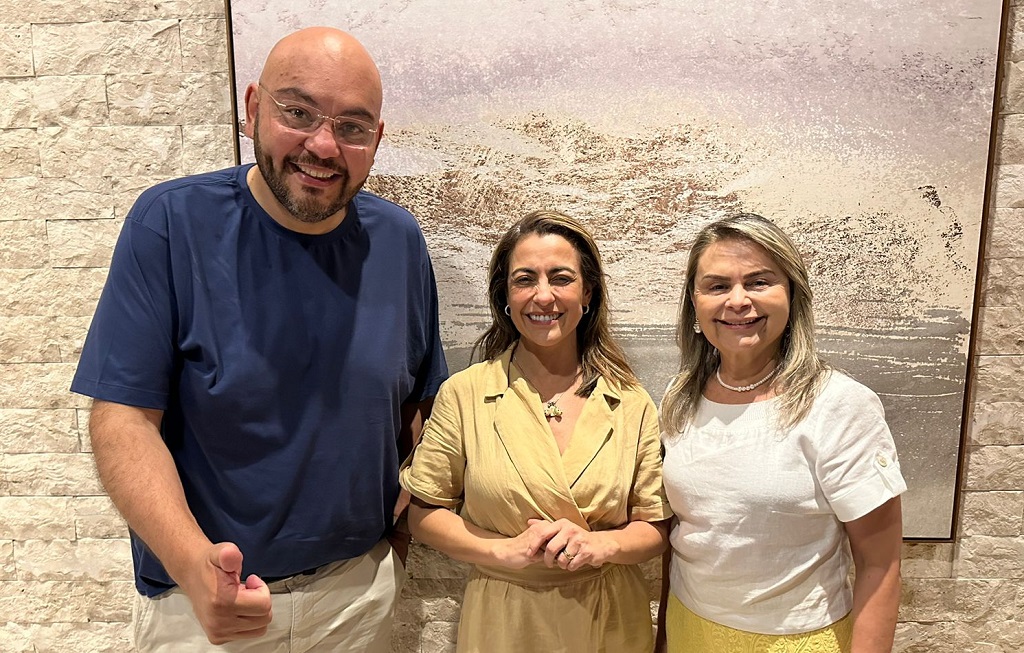 Projeto que prevê 100% de asfalto em Ponta Porã é entregue em Brasília Projeto que prevê 100% de asfalto em Ponta Porã é entregue em Brasília