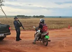 PMR prendeu um homem de 39 anos procurado pela Justiça PMR prendeu um homem de 39 anos procurado pela Justiça