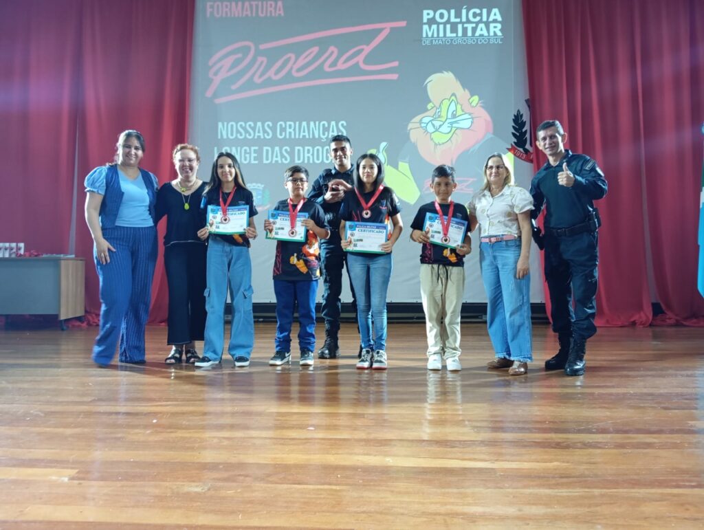 4º BPM e Secretaria de Educação de Ponta Porã realizam formatura do PROERD e reúnem mais de 700 crianças 4º BPM e Secretaria de Educação de Ponta Porã realizam formatura do PROERD e reúnem mais de 700 crianças