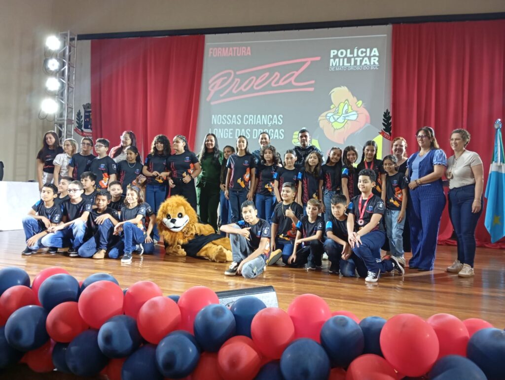 4º BPM e Secretaria de Educação de Ponta Porã realizam formatura do PROERD e reúnem mais de 700 crianças 4º BPM e Secretaria de Educação de Ponta Porã realizam formatura do PROERD e reúnem mais de 700 crianças