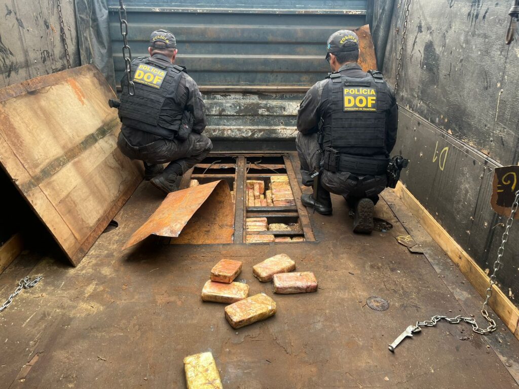 Pasta base de Cocaína que saiu de Ponta Porã foi apreendida pelo DOF em Dourados Pasta base de Cocaína que saiu de Ponta Porã foi apreendida pelo DOF em Dourados