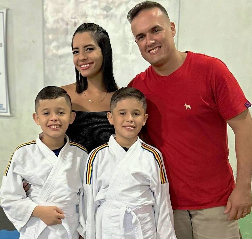 Saiba quem faz aniversário hoje, dia 18/12/24, por Dora Nunes Saiba quem faz aniversário hoje, dia 18/12/24, por Dora Nunes