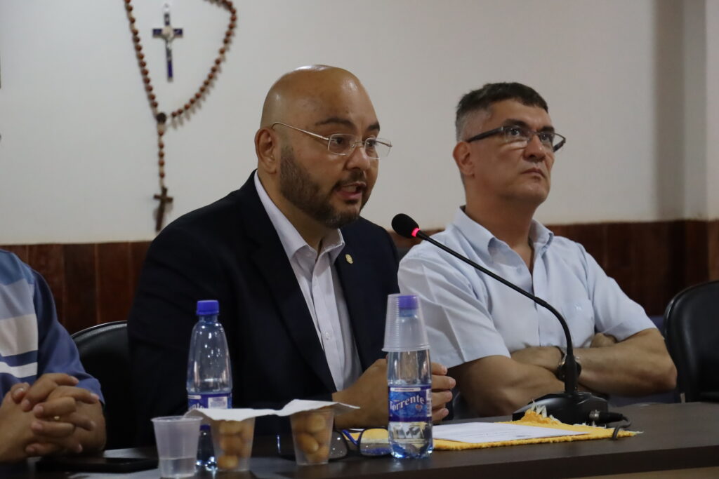 Implantação de Aeroporto Binacional é discutido em audiência pública na fronteira Implantação de Aeroporto Binacional é discutido em audiência pública na fronteira