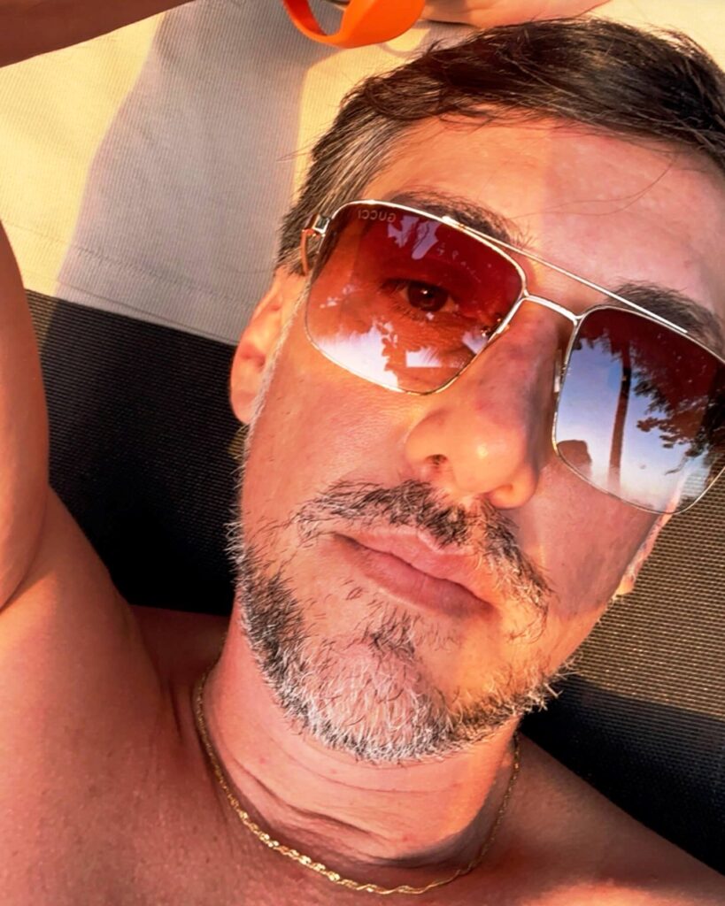 Saiba quem faz aniversário hoje, dia 04/12/24, por Dora Nunes Saiba quem faz aniversário hoje, dia 04/12/24, por Dora Nunes