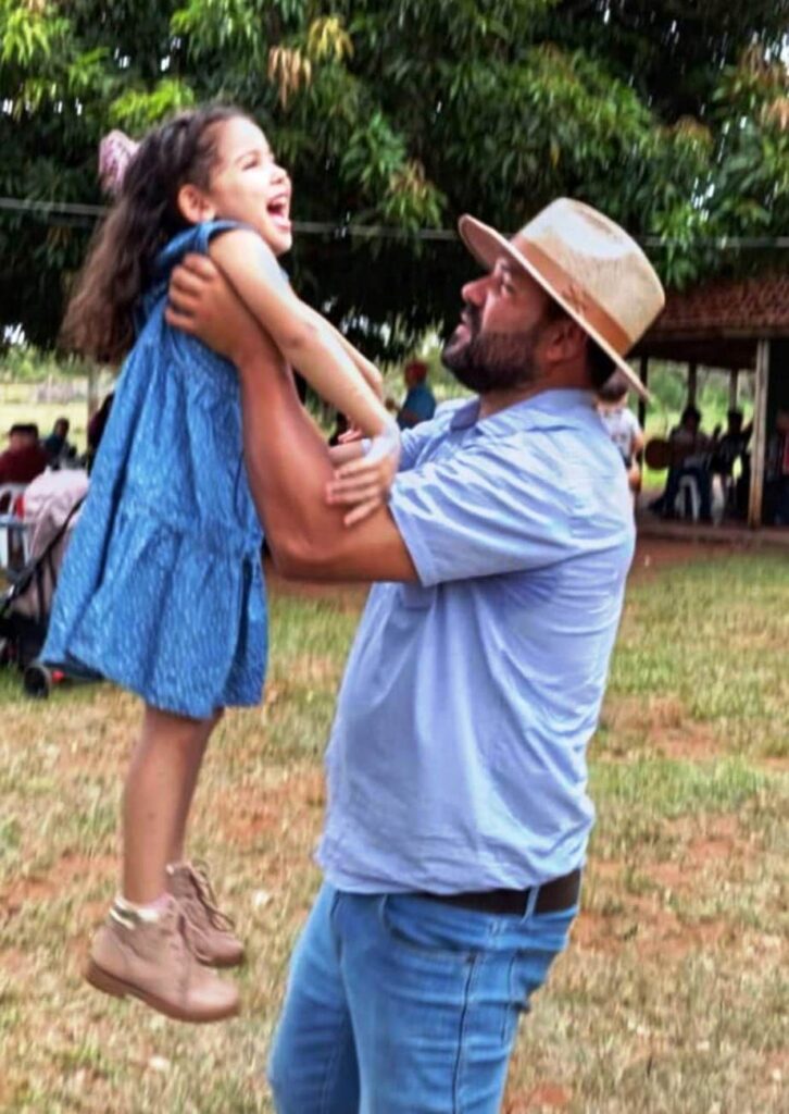 Saiba quem faz aniversário hoje, dia 04/12/24, por Dora Nunes Saiba quem faz aniversário hoje, dia 04/12/24, por Dora Nunes