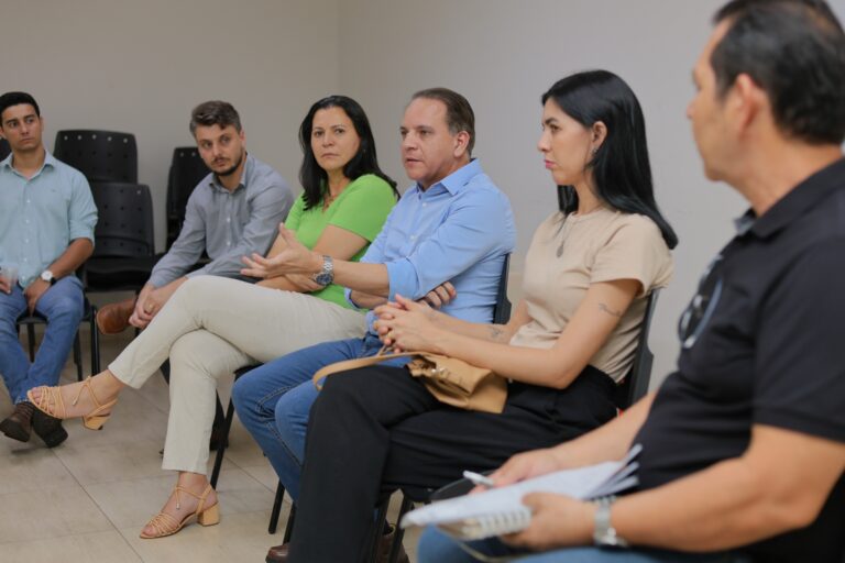 Em Caarapó, Coronel David intensifica compromisso com segurança pública e apoio aos caminhoneiros Em Caarapó, Coronel David intensifica compromisso com segurança pública e apoio aos caminhoneiros