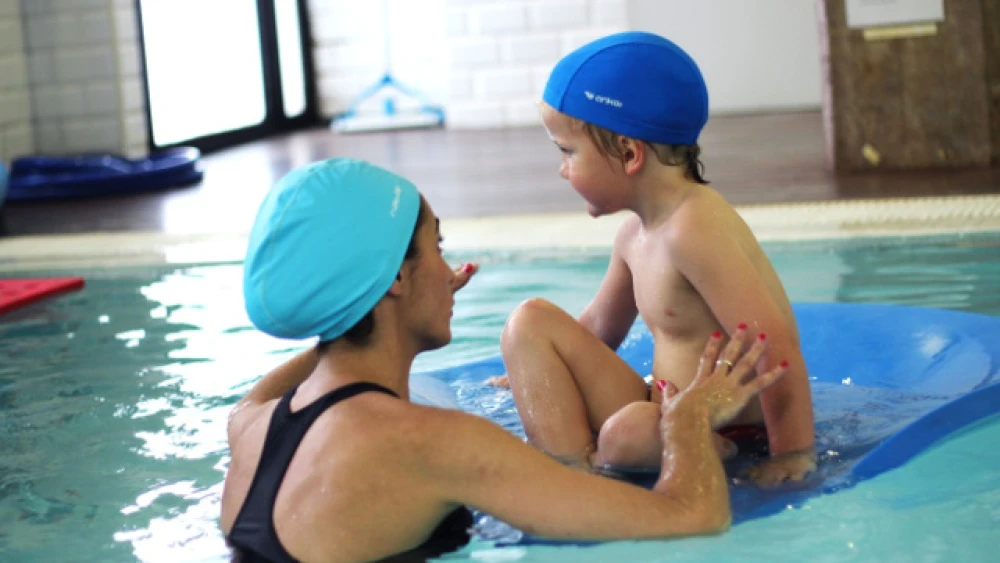 Hidroterapia pediátrica: facilitando el libre movimiento con ayuda del líquido vital Hidroterapia pediátrica: facilitando el libre movimiento con ayuda del líquido vital