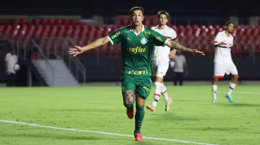 São Paulo vira contra Palmeiras e é campeão da Copa do Brasil Sub-20 São Paulo vira contra Palmeiras e é campeão da Copa do Brasil Sub-20