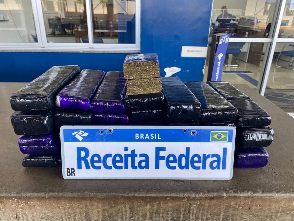 Receita Federal apreendeu cerca de 6 toneladas de drogas em 2024 no Mato Grosso do Sul Receita Federal apreendeu cerca de 6 toneladas de drogas em 2024 no Mato Grosso do Sul
