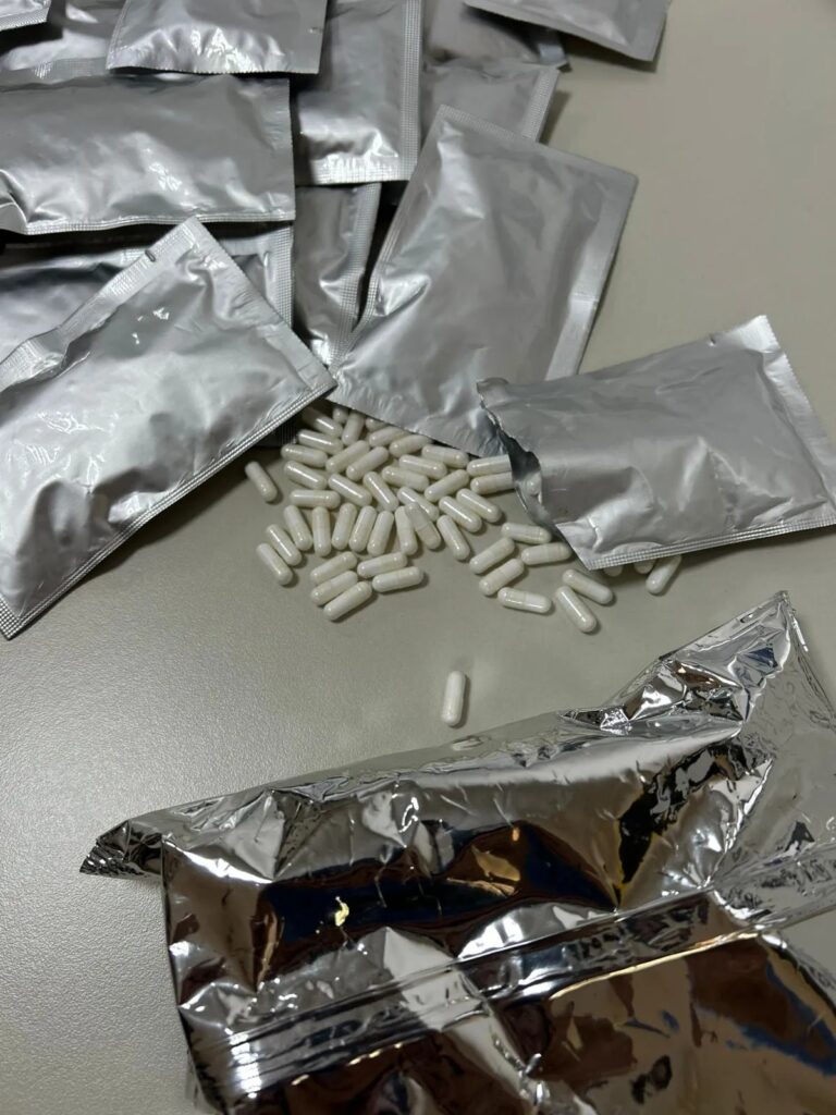 Foi encontrado em torno de 0,500 kg de fentanil em encomenda enviada pelos Correios em Ponta Porã Foi encontrado em torno de 0,500 kg de fentanil em encomenda enviada pelos Correios em Ponta Porã