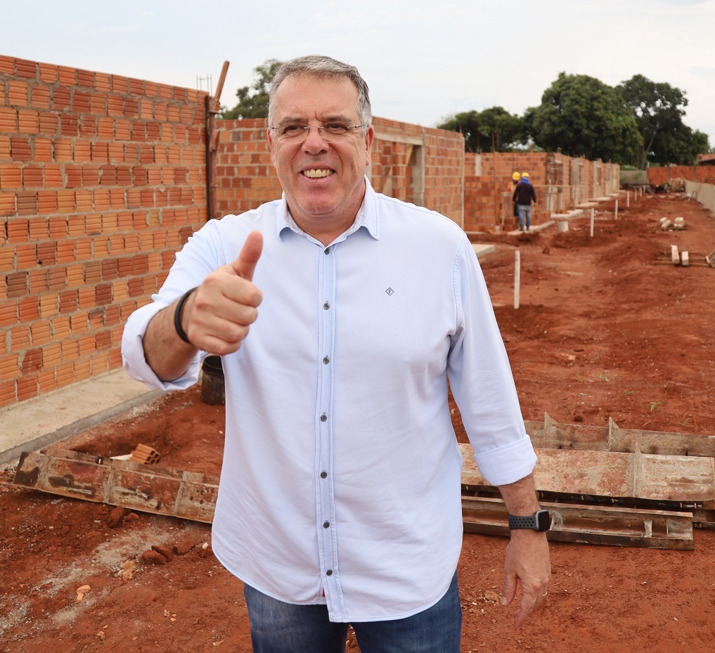 Projetos garantem moradias para 261 famílias em Ponta Porã Projetos garantem moradias para 261 famílias em Ponta Porã