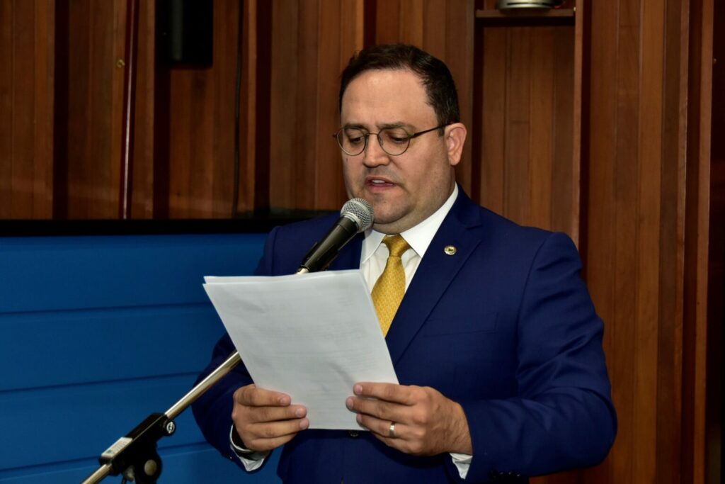 Deputado Marcio Fernandes pede melhorias na pavimentação da MS-244 Deputado Marcio Fernandes pede melhorias na pavimentação da MS-244