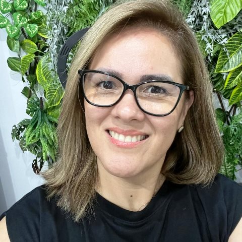 Saiba quem faz aniversário hoje, dia 12/02/25, por Dora Nunes Saiba quem faz aniversário hoje, dia 12/02/25, por Dora Nunes