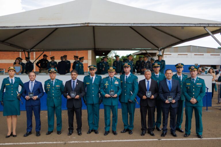 Na entrega do Espadim Tiradentes, Coronel David reitera compromisso pelo fortalecimento da PM 