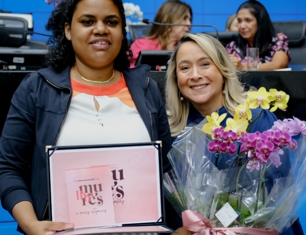 Troféu Celina Jallad: Lia Nogueira reconhece coragem das mães atípicas