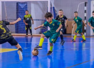 Category "Esportes" com ad especifico contratado