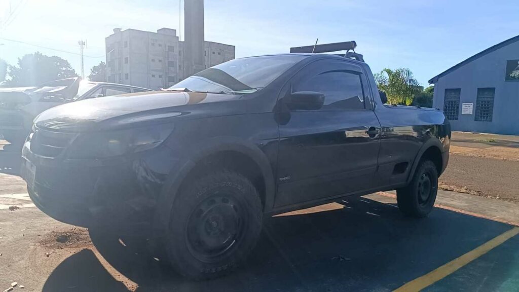 Polícia descobre entreposto da droga e prende dois Polícia descobre entreposto da droga e prende dois