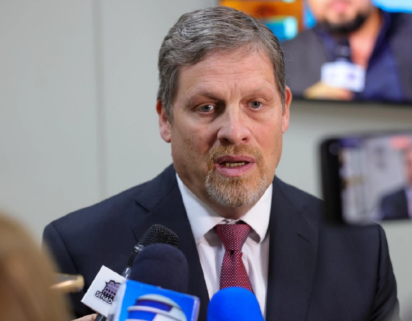 Peña enfrenta críticas de figuras del cartismo y se debilita respaldo Peña enfrenta críticas de figuras del cartismo y se debilita respaldo