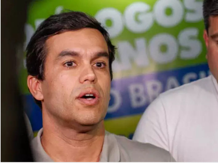 Opção de Riedel e Reinaldo pelo PL pode rachar o que sobrou do PSDB em MS Opção de Riedel e Reinaldo pelo PL pode rachar o que sobrou do PSDB em MS