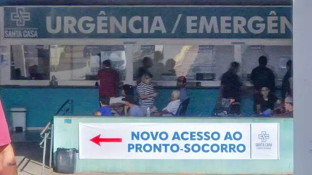 Santa Casa da Capital restringe internação de crianças por falta de leitos Santa Casa da Capital restringe internação de crianças por falta de leitos