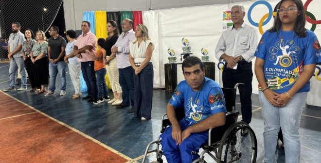 Lia Nogueira prestigia abertura das Olimpíadas das APAEs em Nova Andradina Lia Nogueira prestigia abertura das Olimpíadas das APAEs em Nova Andradina
